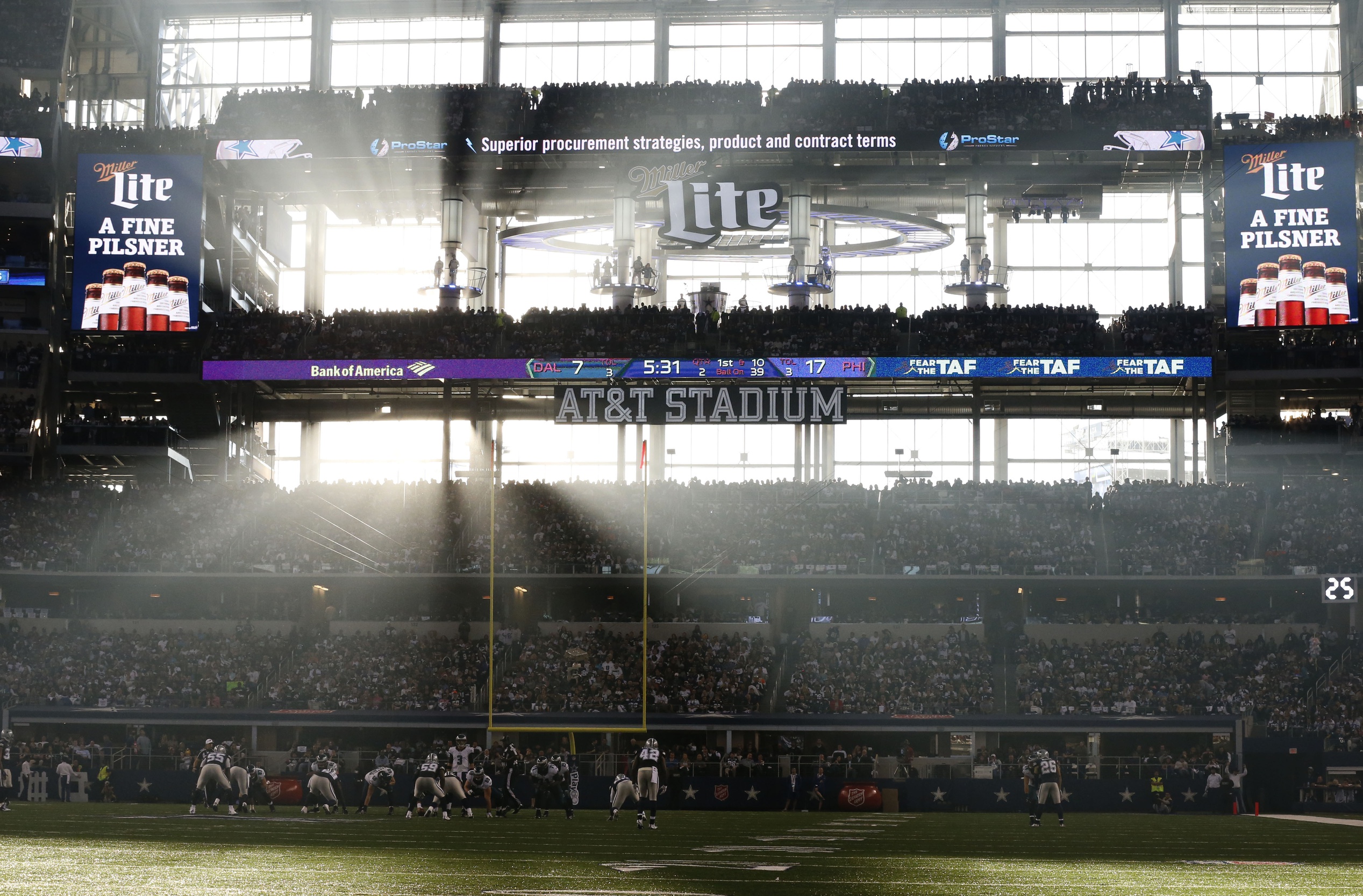 Eagles-Cowboys will talk turkey as the rivals are set to meet on Thanksgiving